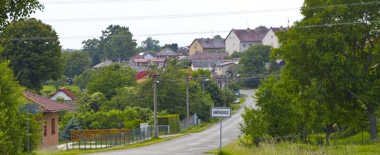 HNĚVKOVICE